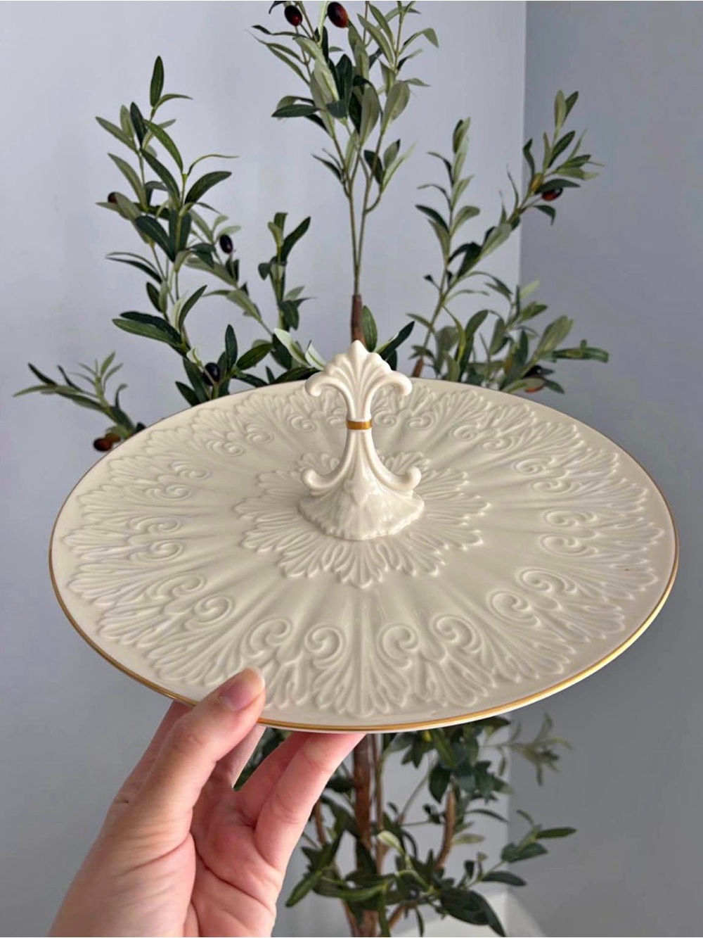 A Vintage Lenox 24K Gold Snack Serving Tray